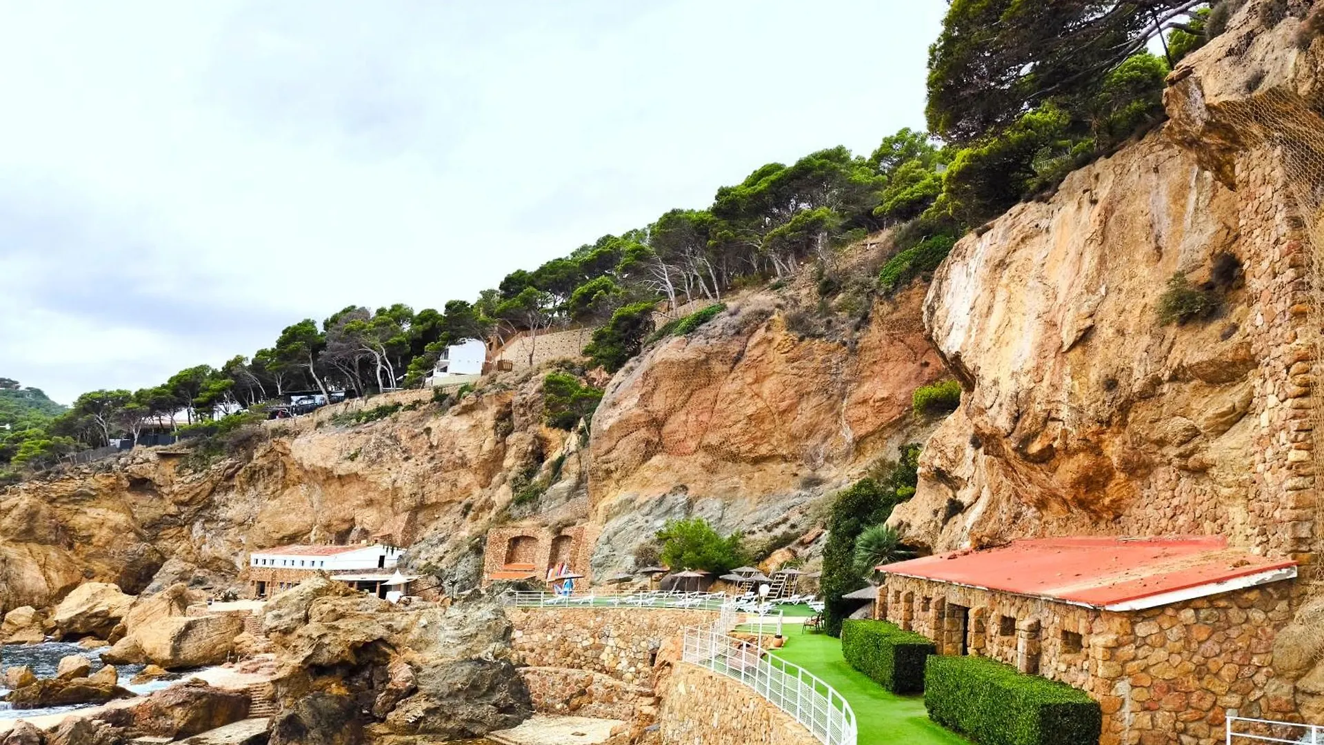Apartamento Con Costa Privada En Cap Sa Sal Begur
